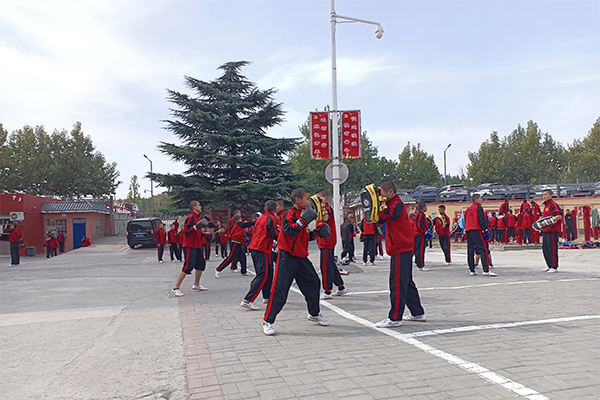 嵩山少林武校