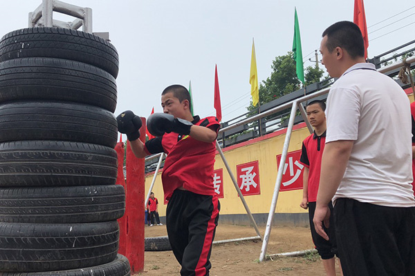 嵩山少林武校