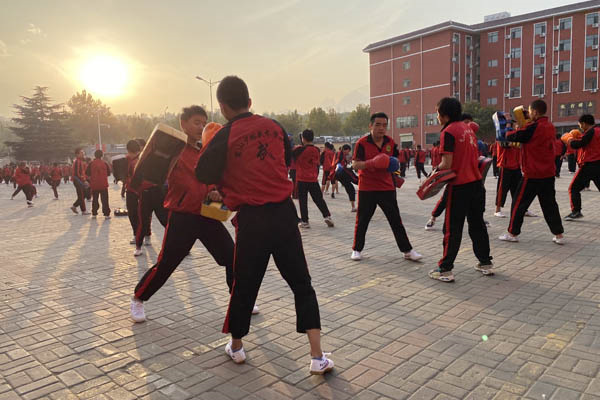 登封少林武校