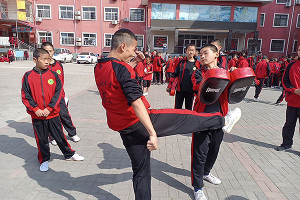 河南少林武校