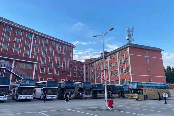 嵩山少林文武学校